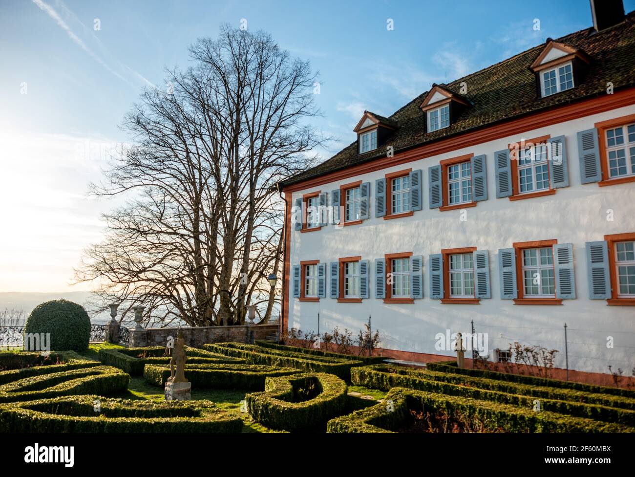 Bau von Schloss Bürgeln in der Abendsonne Stockfoto
