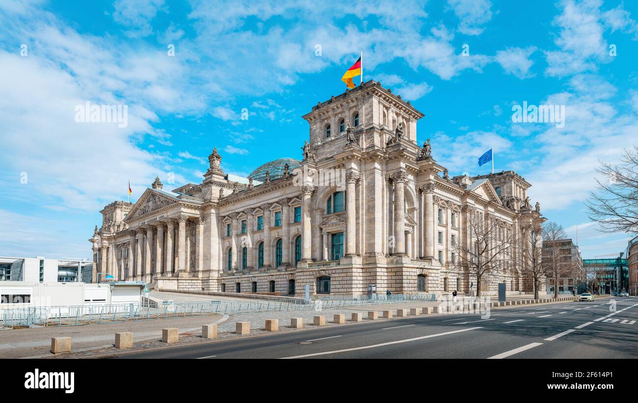Das berühmte reichstagsgebäude in berlin Stockfoto