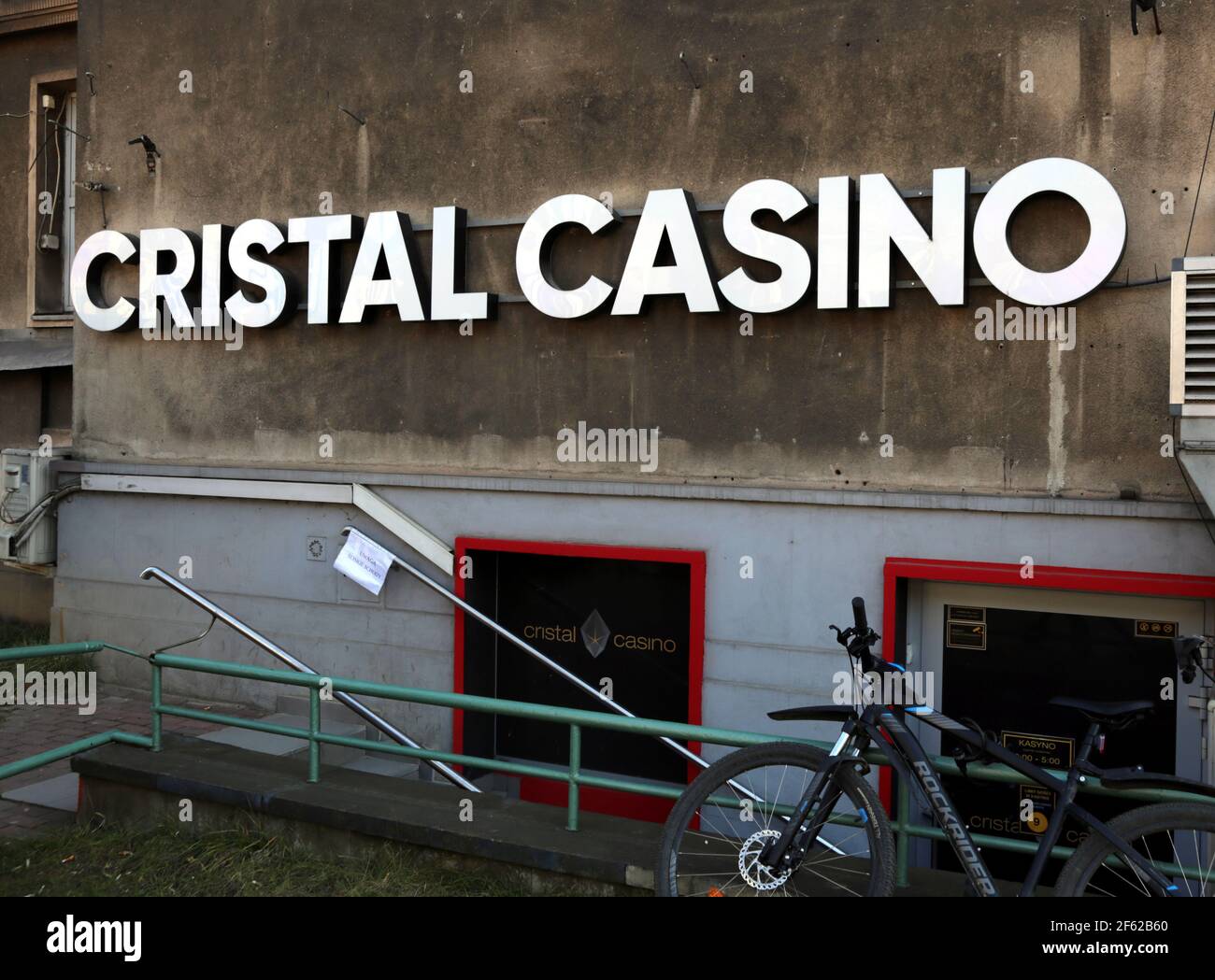 Krakau. Krakau. Polen. Cristal Casino im Keller schließlich geschlossen unter covid dritte Welle Einschränkungen. Stockfoto