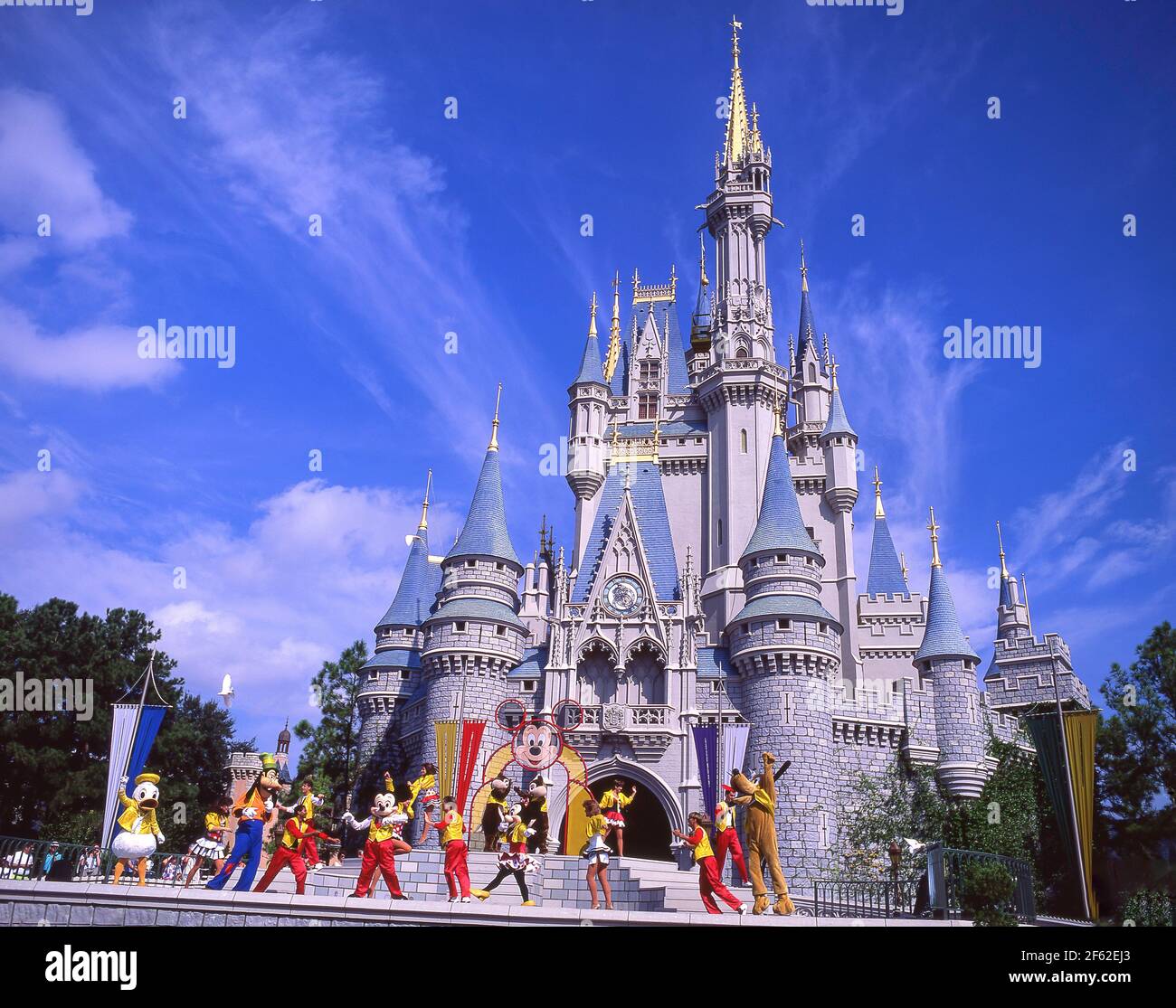 Disney-Show, Cinderellas Schloss, Magic Kingdom, Walt Disney World, Orlando, Florida, Vereinigte Staaten von Amerika Stockfoto