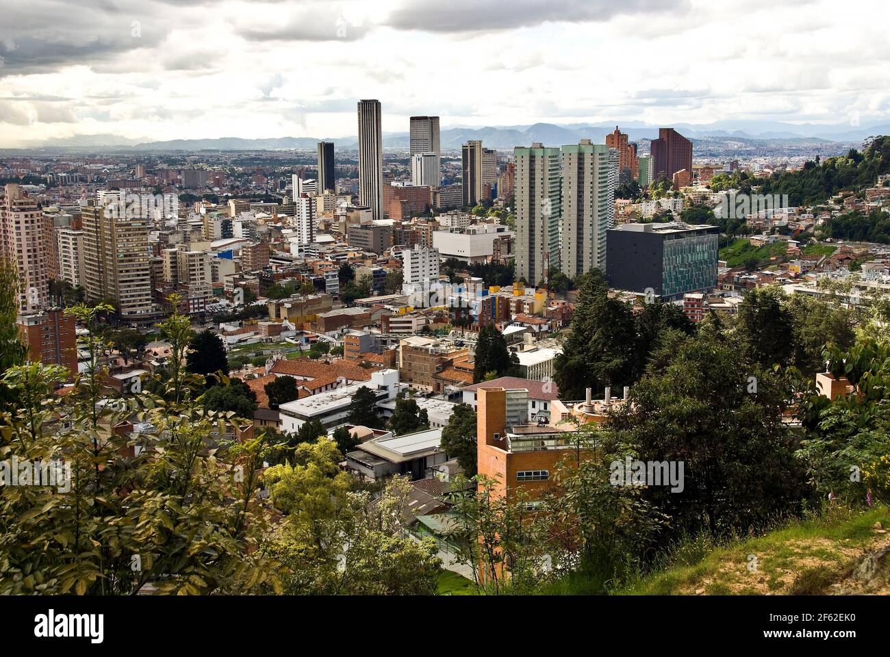 Bogota, Hauptstadt von Kolumbien, Südamerika, vom Hügel oben Stockfoto