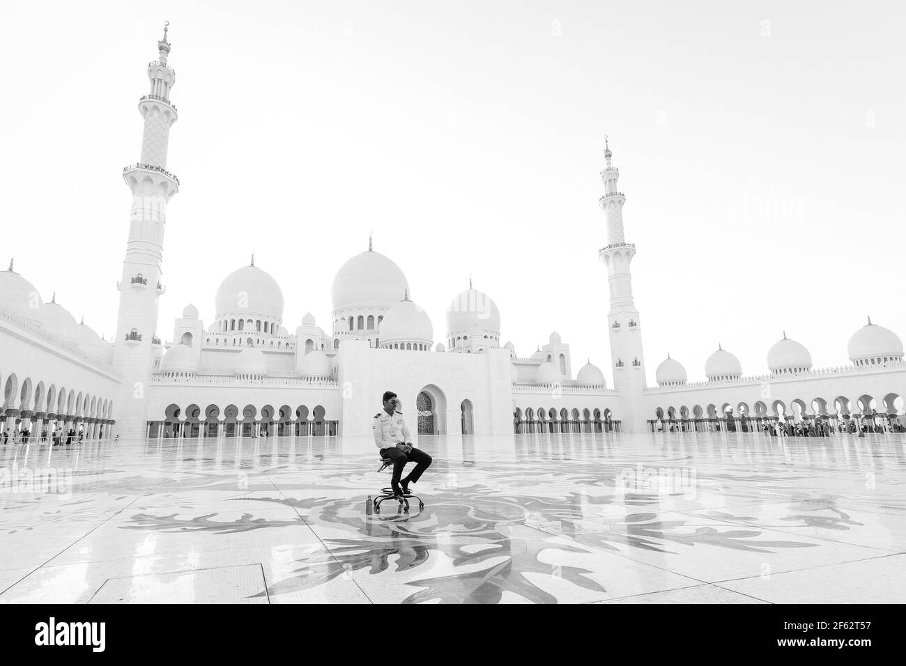 Sheik Zayed große Moschee während der Formel 1 Weltmeisterschaft 2017, Abu Dhabi Grand Prix vom 23. Bis 26. November in Yas Marina - Foto Florent Gooden / DPPI Stockfoto