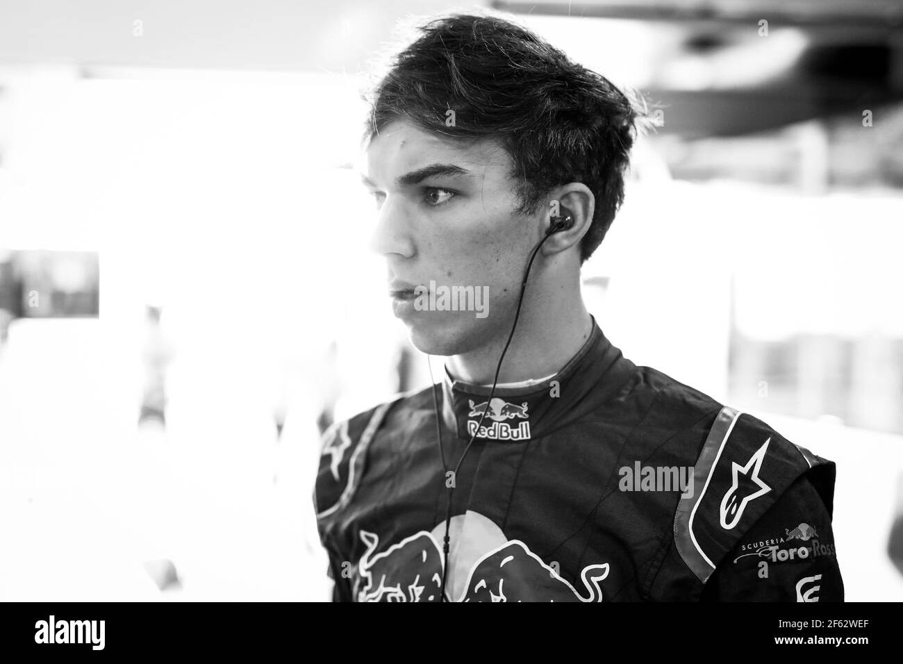 GASLY Pierre (Fra) Toro Rosso Ferrari STR12 Team Toro Rosso, Portrait während der Formel 1 Weltmeisterschaft 2017, Abu Dhabi Grand Prix vom 23. Bis 26. November in Yas Marina - Foto Florent Gooden / DPPI Stockfoto