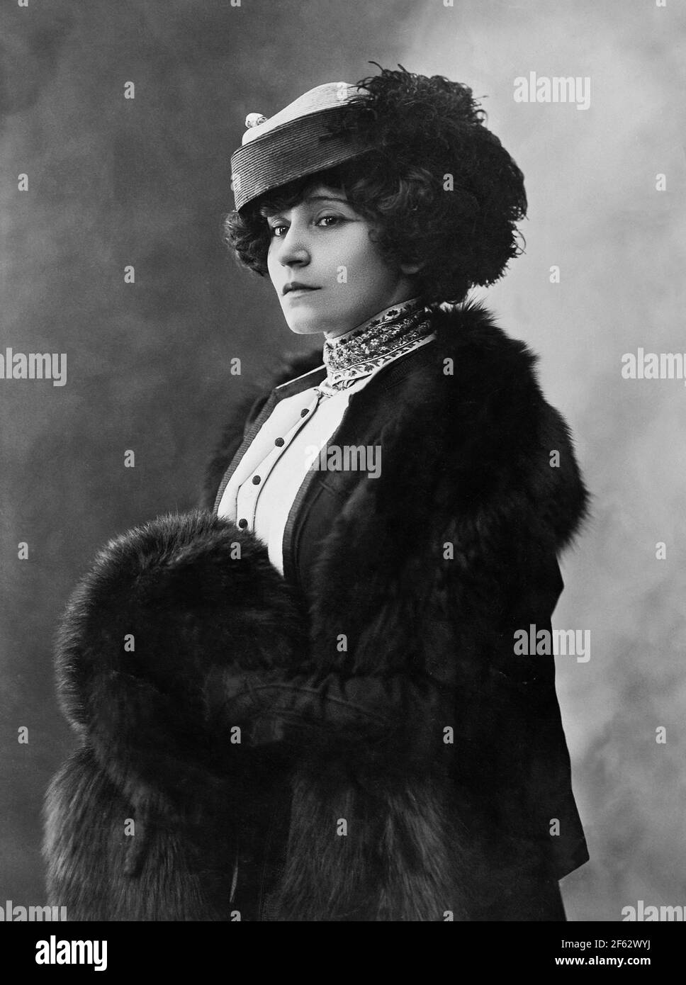 Colette. Porträt des französischen Schriftstellers Sidonie-Gabrielle Colette (1873-1954), von Henri Manuel, c. 1910 Stockfoto