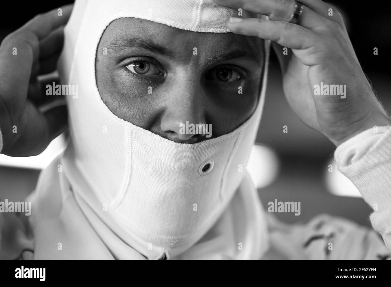 BOTTAS Valtteri (FIN) Mercedes W08 Hybrid EQ Power+ Team Mercedes GP, Portrait während der Formel 1 Weltmeisterschaft 2017, Abu Dhabi Grand Prix vom 23. Bis 26. November in Yas Marina - Foto DPPI Stockfoto