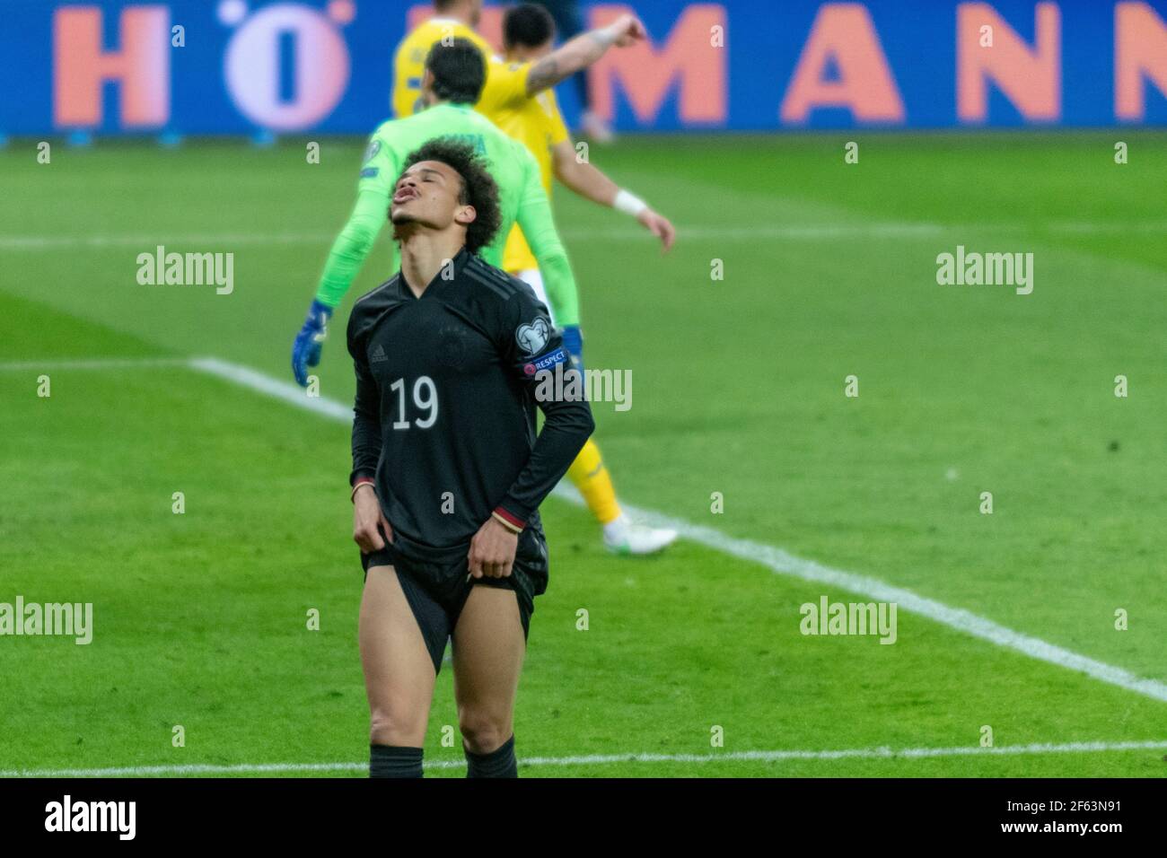 Bukarest, Rumänien. März 2021, 28th. Leroy Sane #19 von Deutschland während des FIFA World Cup 2022 Qualifying Round Spiels zwischen den Nationalmannschaften Rumäniens und Deutschlands in der Nationalarena in Bukarest, Rumänien. 28,03.2021. Foto: Copyright 2020, Quelle: Cronos/Alamy Live News Stockfoto