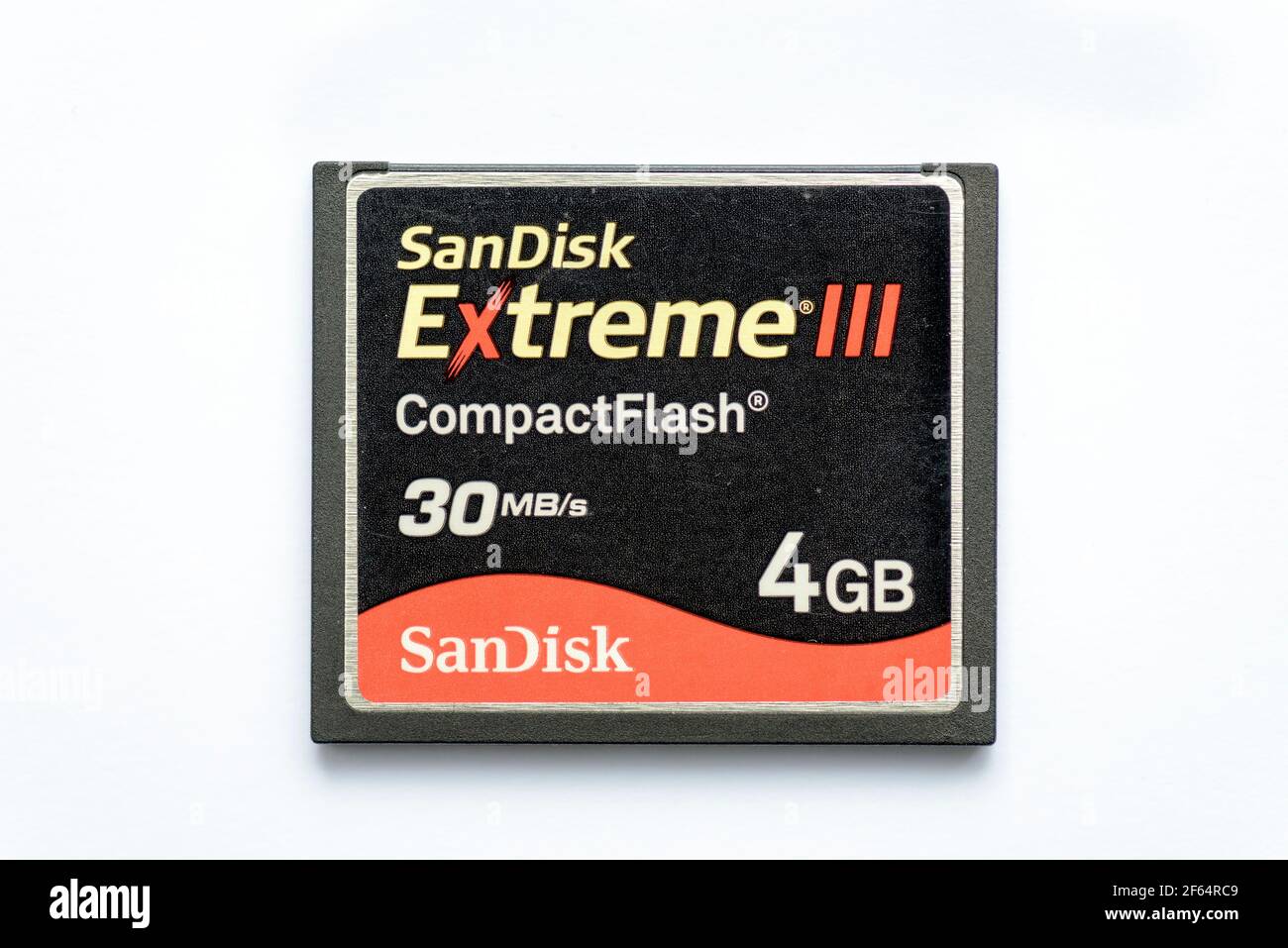 4GB CompactFlash-Karte, auch bekannt als CF-Karte, ist ein Flash-Speicher-Massenspeichergerät, das hauptsächlich in tragbaren elektronischen Geräten wie Kameras verwendet wird Stockfoto