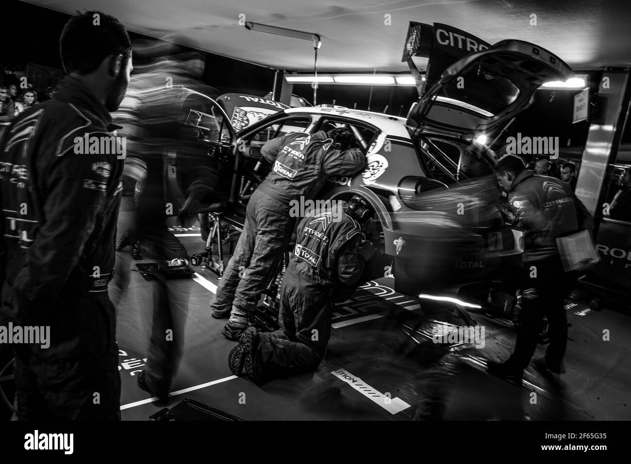 MEEKE Kris (GBR) Citroen Total Abu Dhabi WRT Ambiance Assistance während der WRC World Rally Car Championship 2017, Tour de Corse Rallye vom 6. Bis 9. April in Ajaccio, Frankreich - Foto Florent Gooden / DPPI Stockfoto