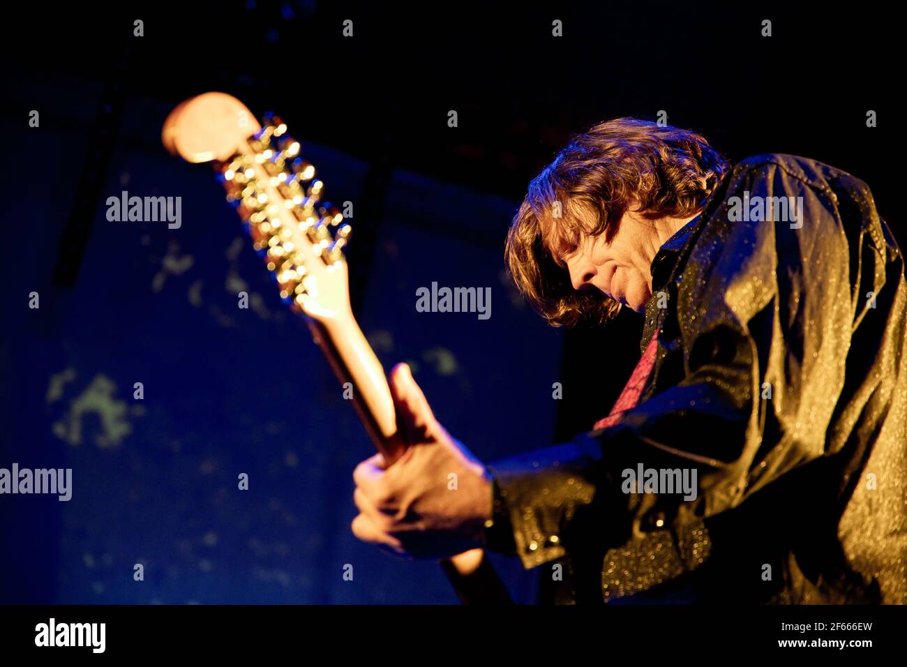 Newcastle UK - 14th. Oktober 2019: Die Thurston Moore Group live in Konzert in Newcastle Riverside Stockfoto