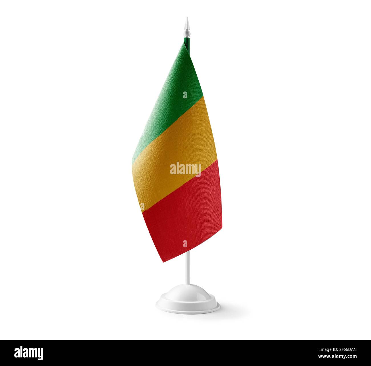 Kleine Nationalflagge Malis auf weißem Hintergrund Stockfoto