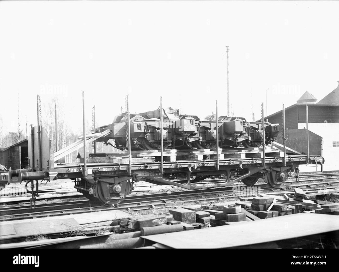 Southern Dalarnes Rail, SDJ OU 581. Poolwagen mit langen Trägern und die Streben wurden durch gepresste Blechteile geschweißt. Stockfoto