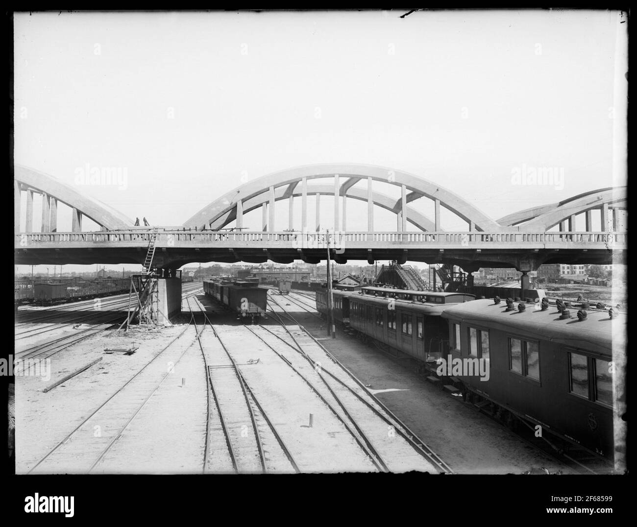Malmö Central Garden. Viadukt errichtet von Kreuger & toll. Stockfoto Malmö Central Garden. Viadukt errichtet von Kreuger & toll. Stockfoto