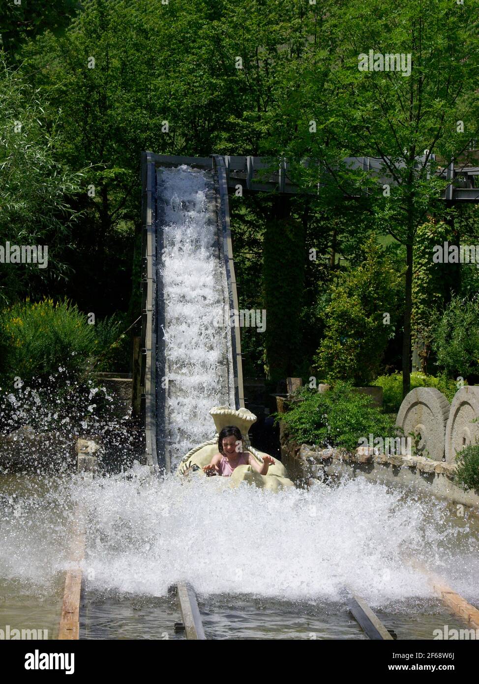 Erlebnispark Tripsdrill bei Cleebronn im Zabergäu: Rafting, Kreis Heilbronn, Baden-Württemberg, Deutschland Stockfoto