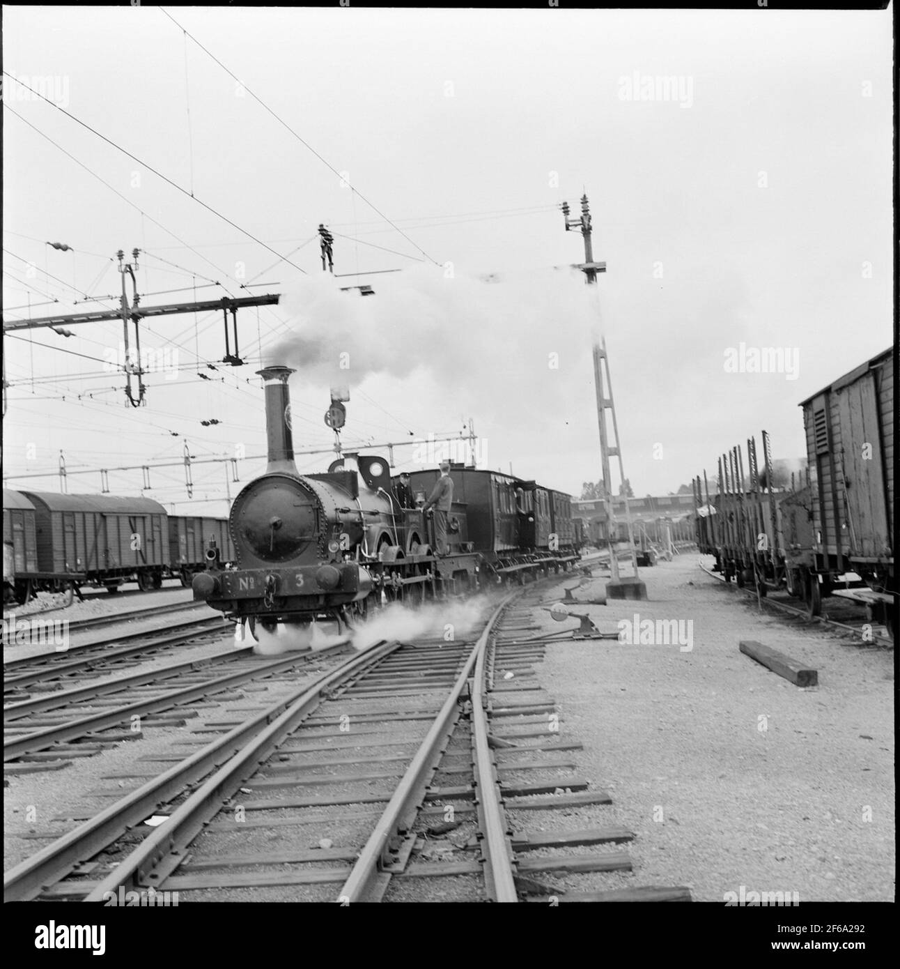 Die Staatsbahnen, SJ B 3 'Prinz August' auf dem Weg von Stockholm C nach Sundbyberg während des Internationalen Museumskongresses 1959. Stockfoto