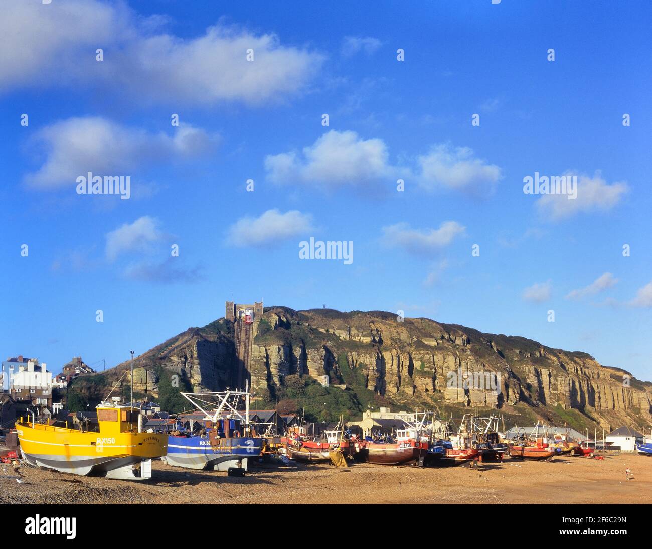 Hastings Fischereiflotte, Stade Strand, Altstadt, East Sussex, England, Großbritannien Stockfoto