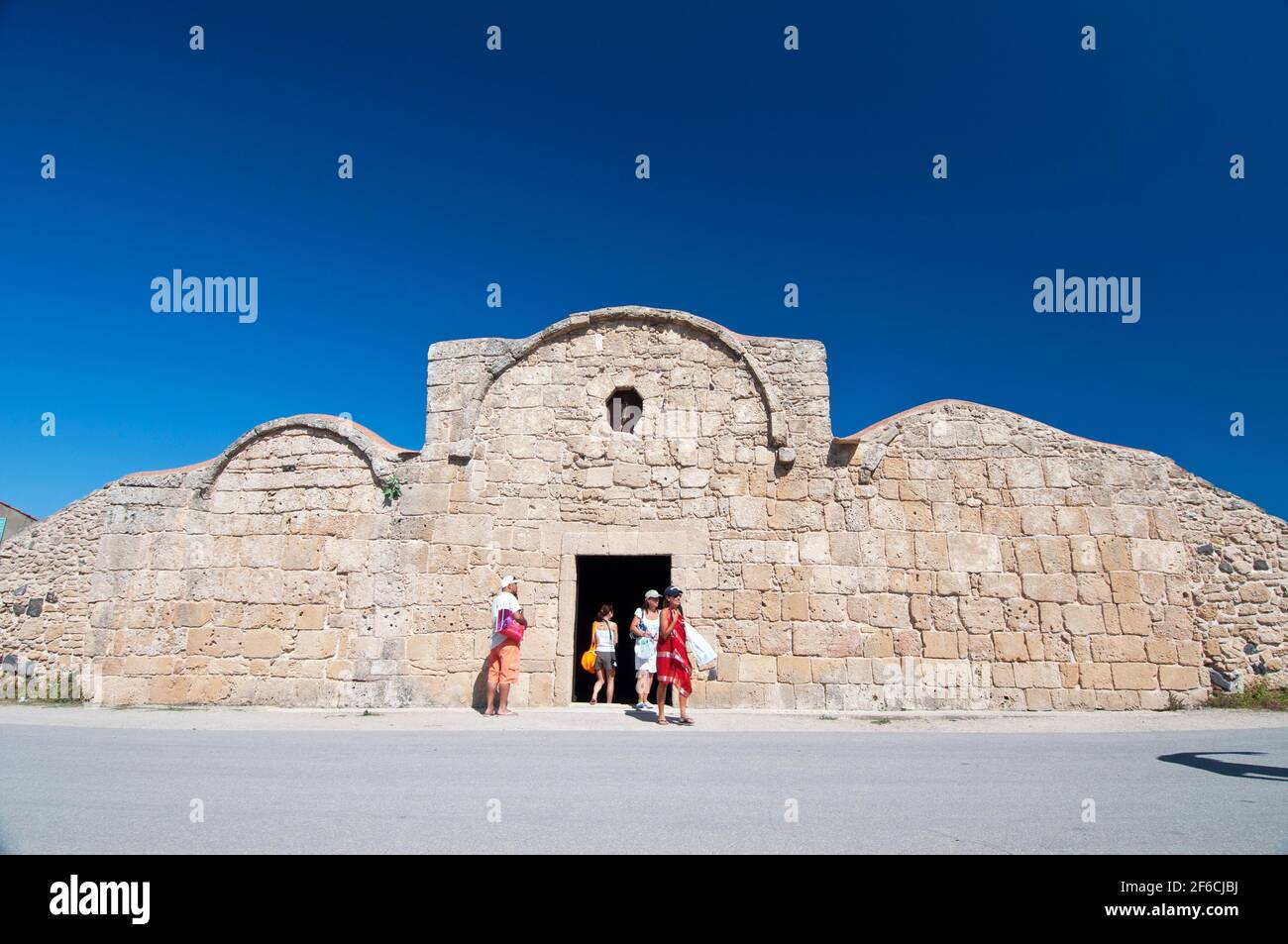 Kirche San Giovanni di Sinis, Sinis, Cabras, Bezirk von Oristano, Sardinien, Italien, Europa Stockfoto