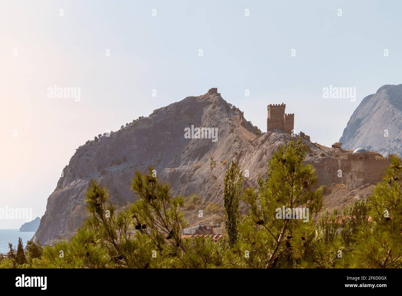 Sonniger Sommertag. Vorderansicht. Stockfoto