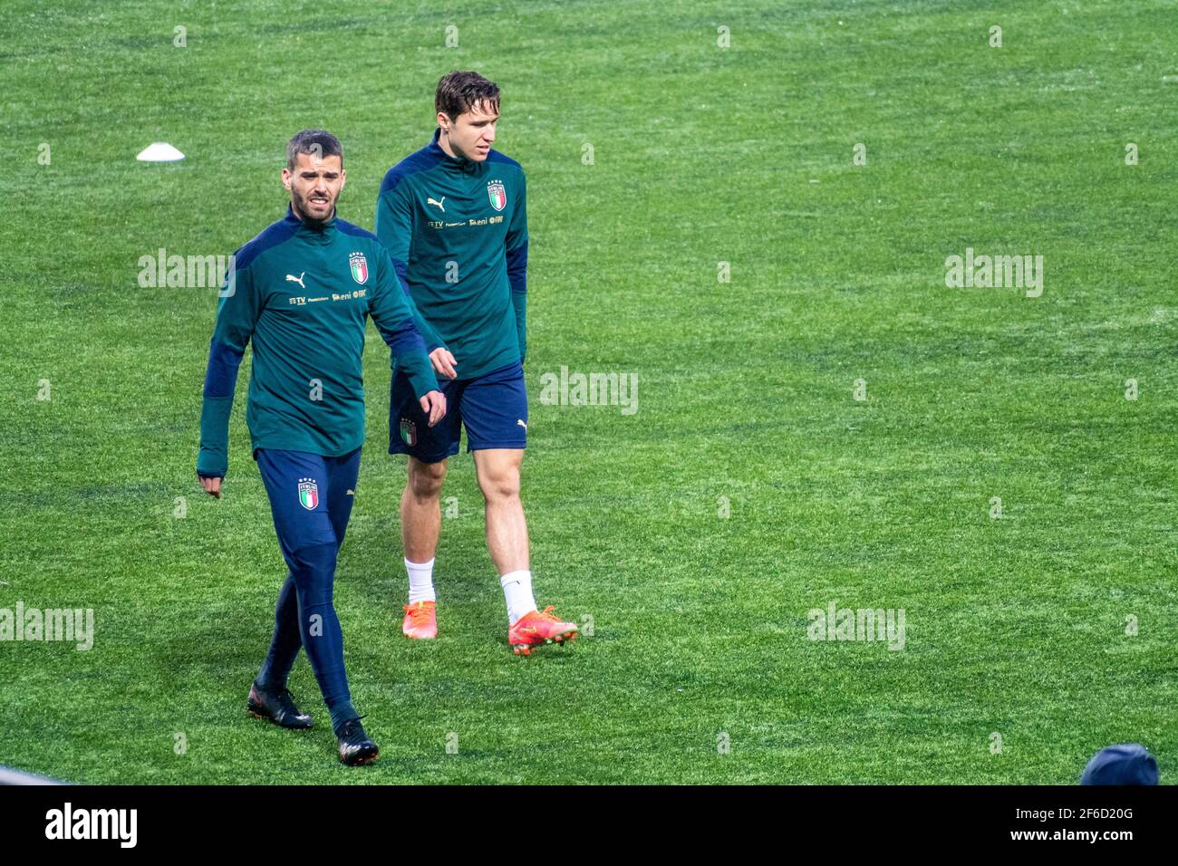 Italien und Juventus-Spieler Chiesa und Roma-Spieler Spinazzola während des Trainings vor Litauen - Italien, Katar 2022 WM-Qualifikationsspiel Stockfoto