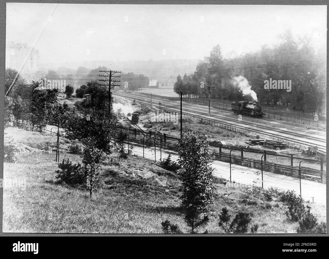 Bahngebiet Karlberg mit Staatsbahnen, SJ, nehmen Sie die 582. Stockfoto