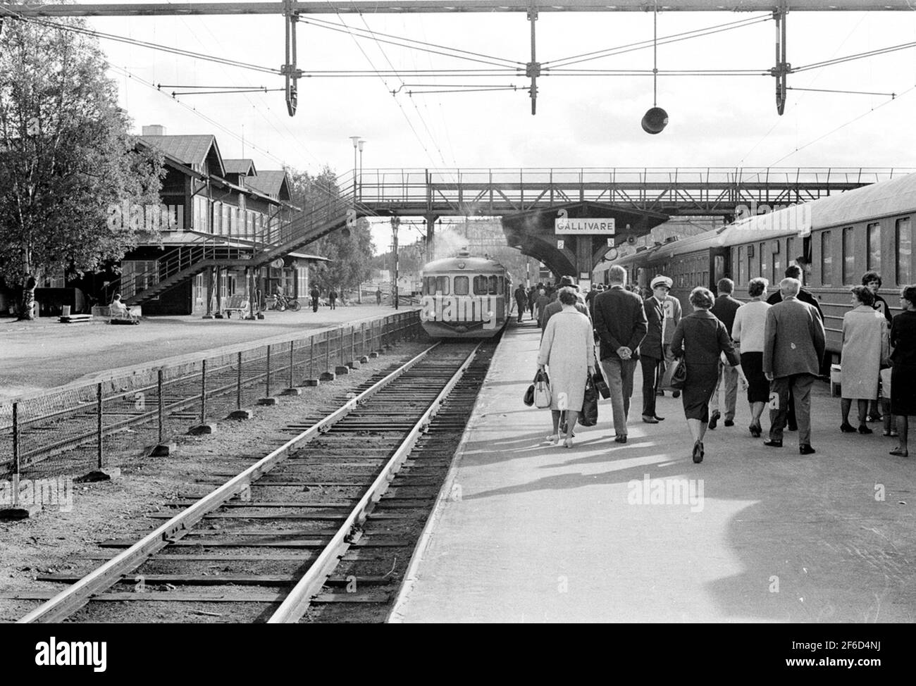 Die Staatsbahnen, SJ Y7. Anreise an der Station Gällivare Stockfoto
