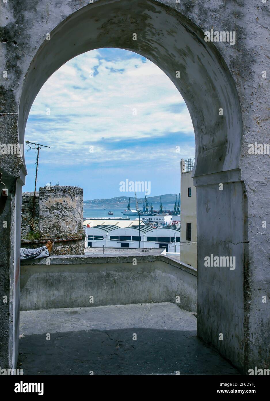 Blick über Kasbah zu Tanger, Tanger, Marokko, Nordafrika Stockfoto