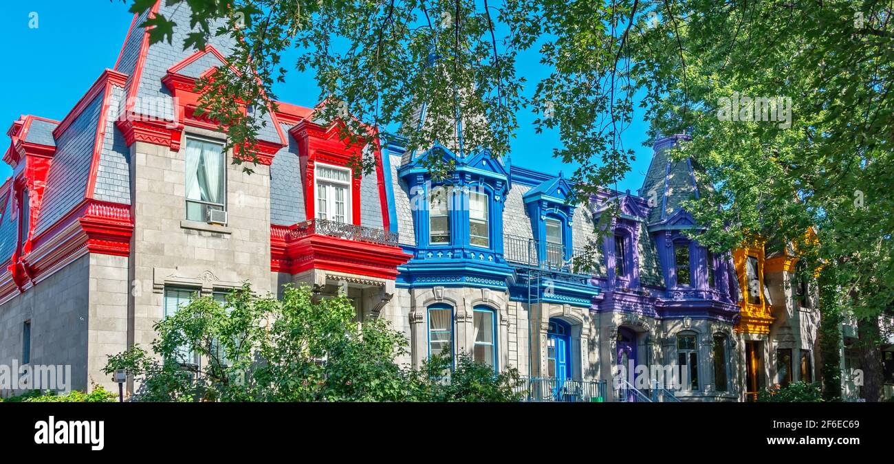 Pannorama der bunten viktorianischen Häuser in Le Plateau Mont Royal Bezirk in Montreal, Quebec Stockfoto Pannorama der bunten viktorianischen Häuser in Le Plateau Mont Royal Bezirk in Montreal, Quebec Stockfoto