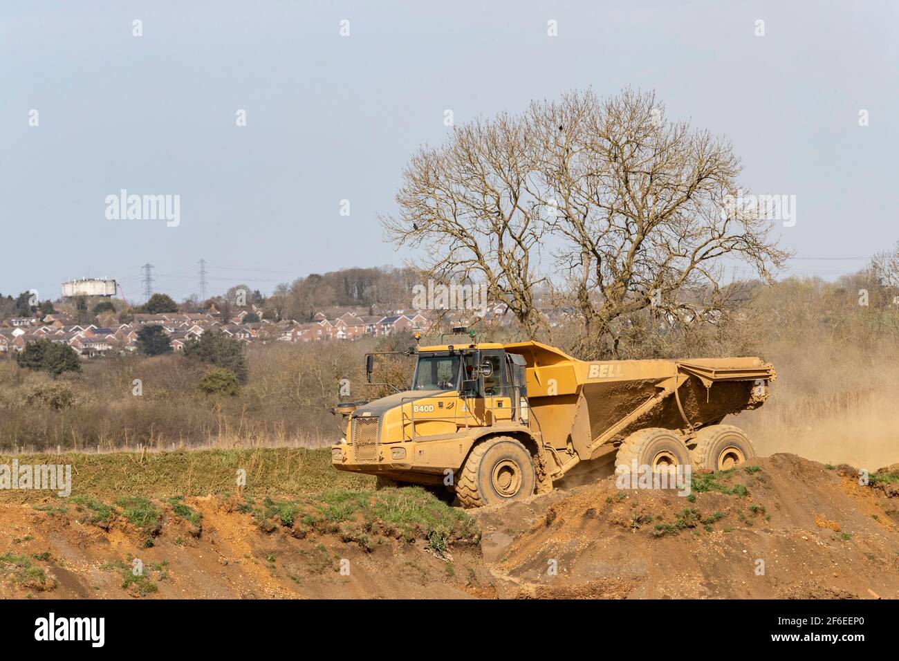 Bell B40D Knickarmwagen. Arbeiten bei Hanson aggregiert neuen Steinbruch entlang des Nene Valley zwischen Cogenhoe und Grendan Northamptonshire, Engalnd, Großbritannien. Stockfoto