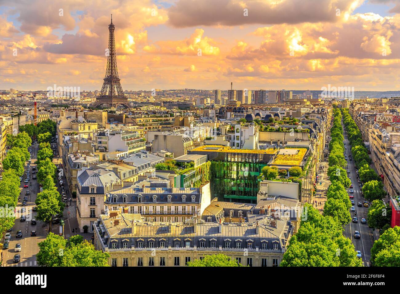 Tour Eiffel vom Arc de Triomphe Stockfoto