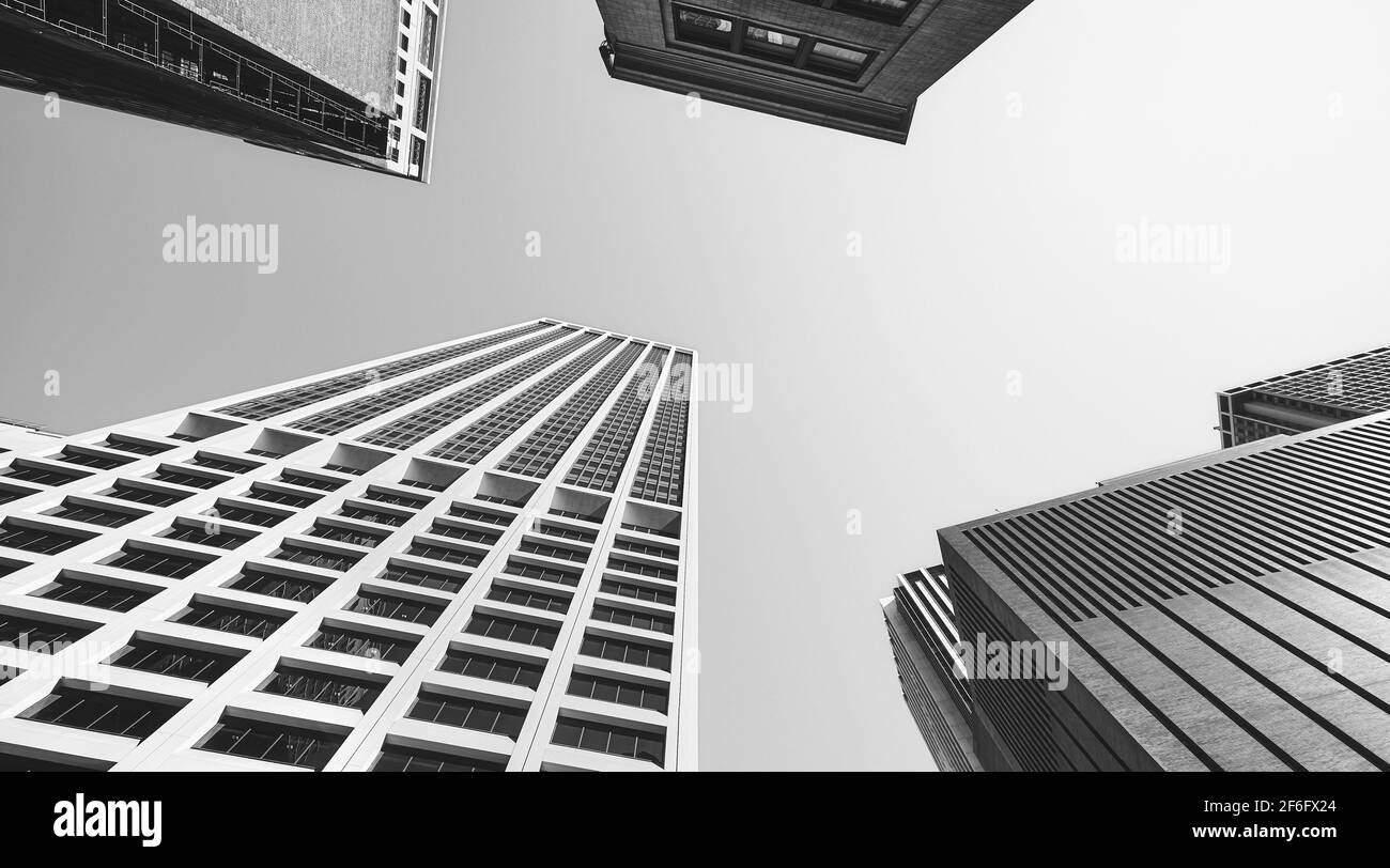 Blick auf New York Gebäude, schwarz-weiß Bild, USA. Stockfoto