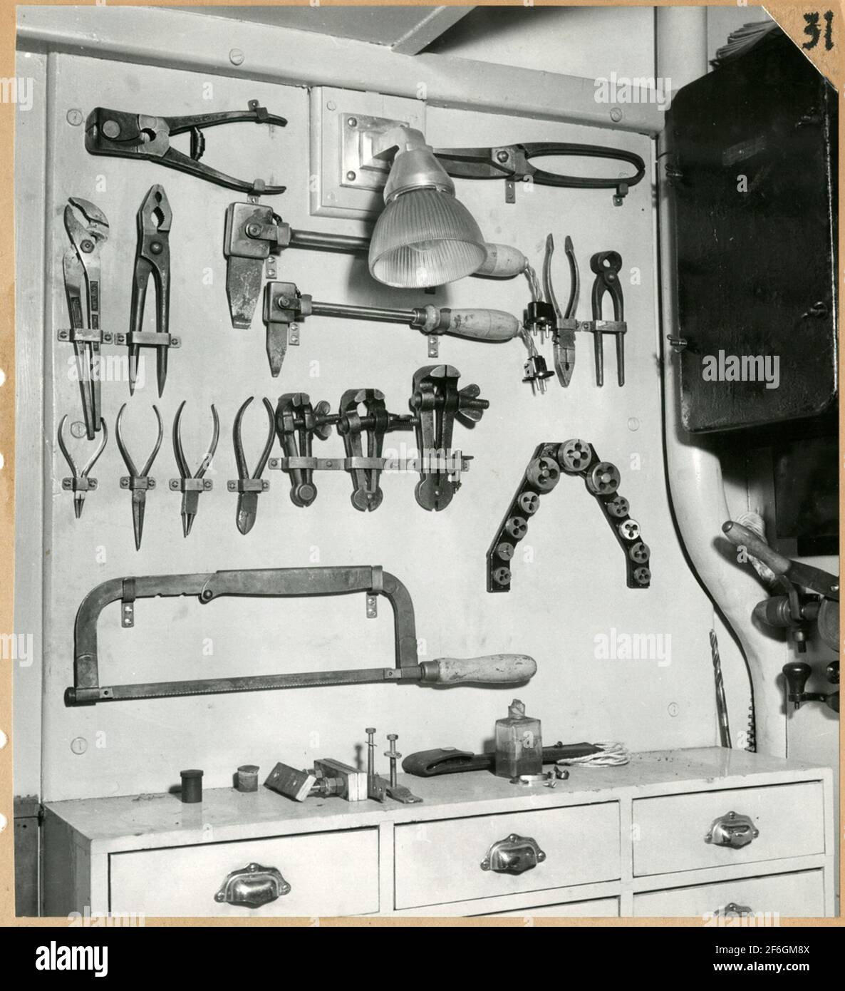 Fotografie aus dem Inneren des französischen Messwagens Mauzin. Société Nationale des Chemin de Fer Français, SNCF. Stockfoto