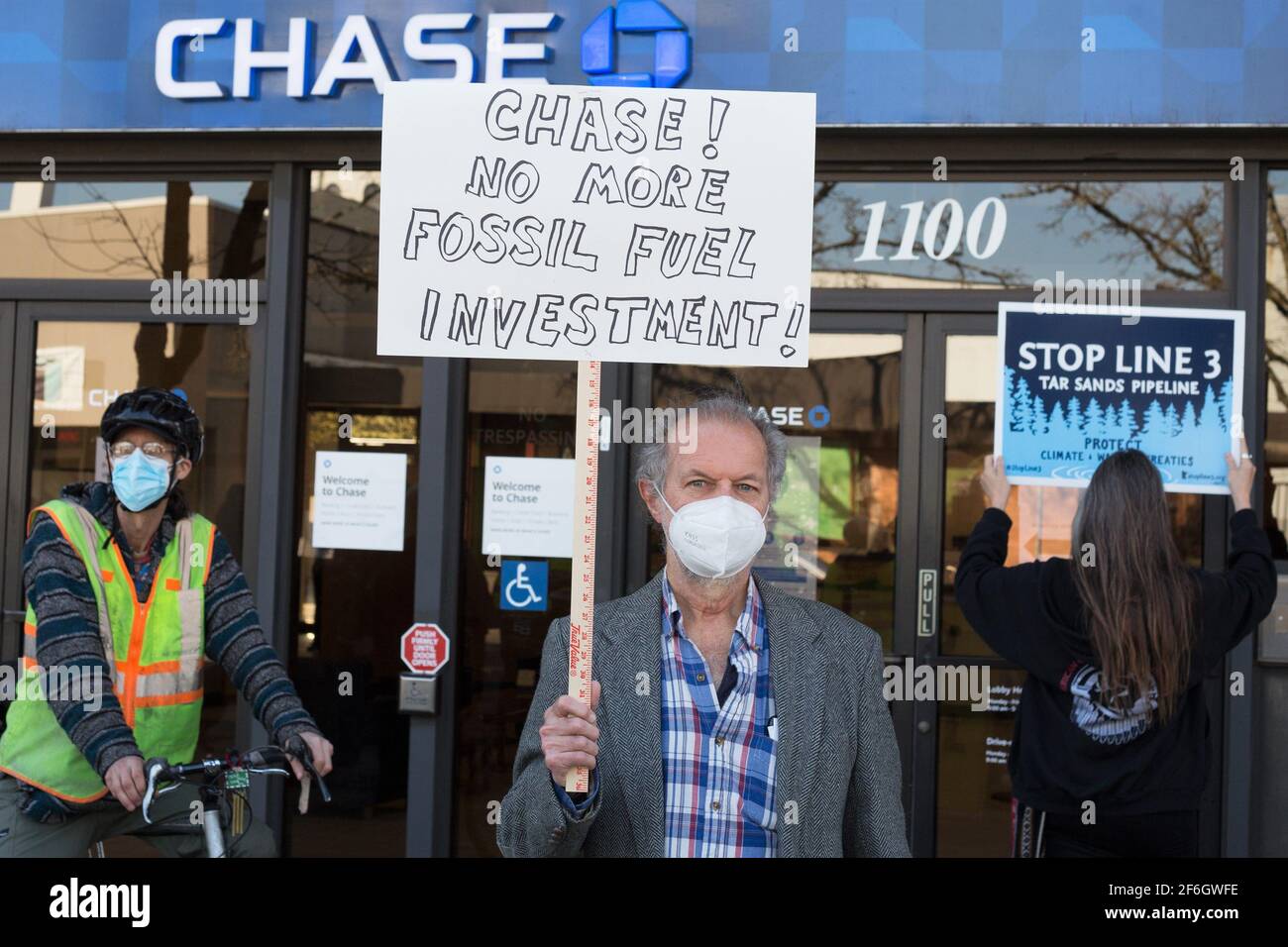 Ein Protest gegen die Ölpipeline 3 der Ölsande in Eugene, Oregon, USA. Stockfoto
