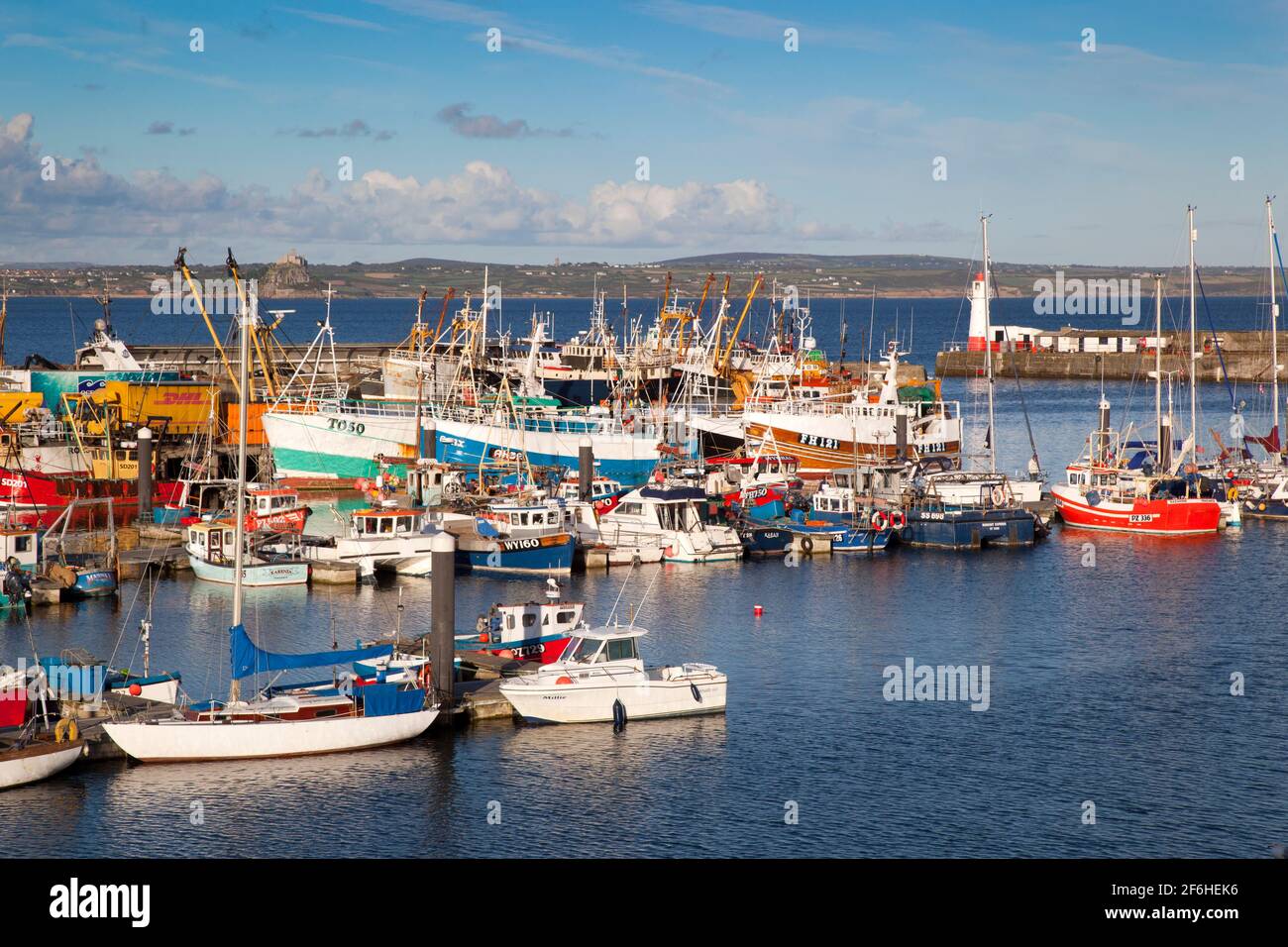 Newlyn Hafen; Fischerboote; Cornwall; Großbritannien Stockfoto