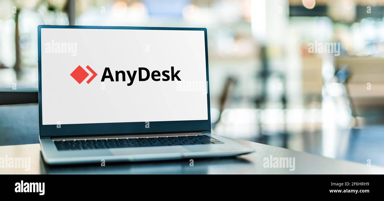 POZNAN, POL - 6. FEB 2021: Laptop-Computer mit Logo von AnyDesk, einer  Remote-Desktop-Anwendung, die von der AnyDesk Software GmbH vertrieben wird  Stockfotografie - Alamy