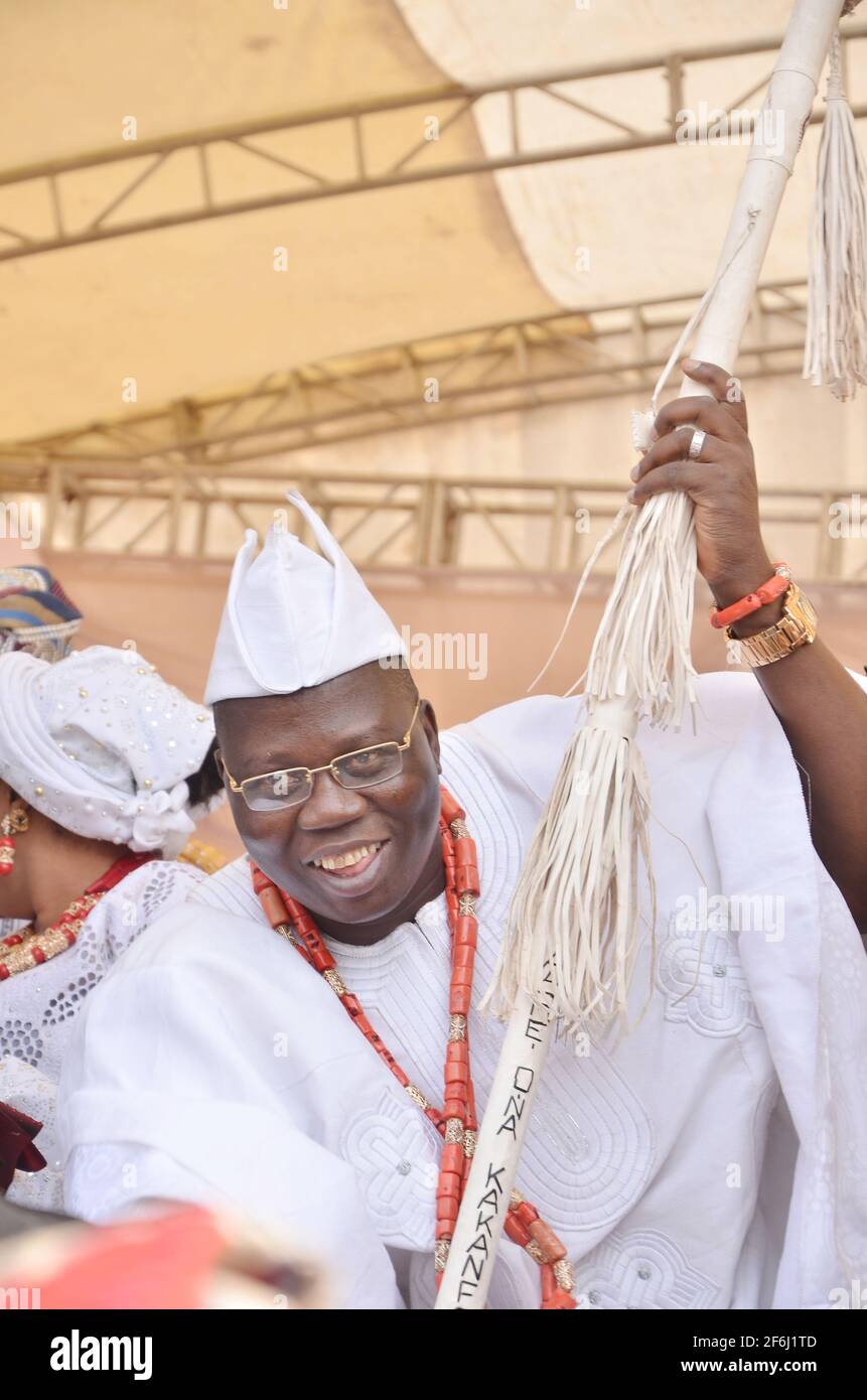 Otunba Gani Adams, der 15., sind Ona Kankanfo aus Yoruba Land während seiner Installation im Bundesstaat Oyo, Nigeria. Stockfoto