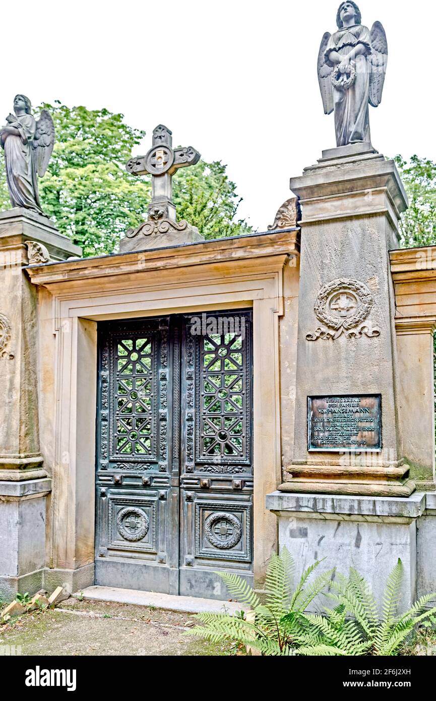 Berlin: Alter St- Matthäus Kirchhof: Grabstätte der Familie Hansemann Stockfoto