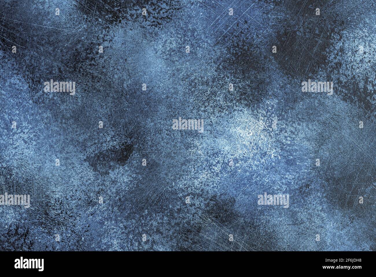 Blauer abstrakter Betonwand-Hintergrund, grungige Textur, hochauflösendes Bild. Dunkler, malerischer Hintergrund mit gemalter und zerkratzter Oberfläche Stockfoto