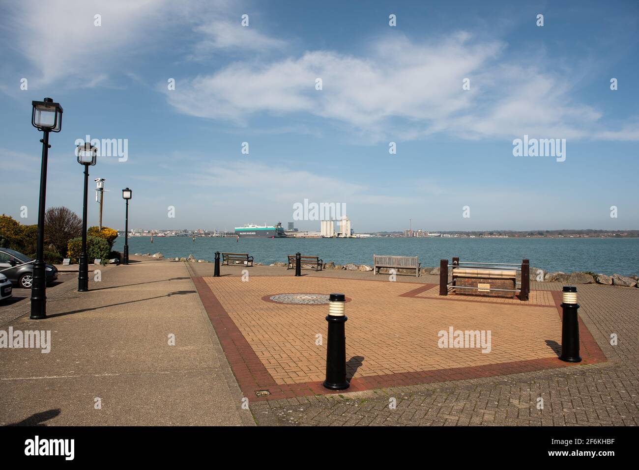 Hythe Walk Way am Wasser von Southampton Waters Stockfoto