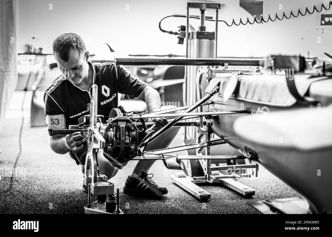 Mecaniciens Mechaniker-Ambiente während der Formel-E-Meisterschaft 2017, in New-York City, USA, vom 14. Bis 16. juli - Photo Clement Luck / DPPI Stockfoto