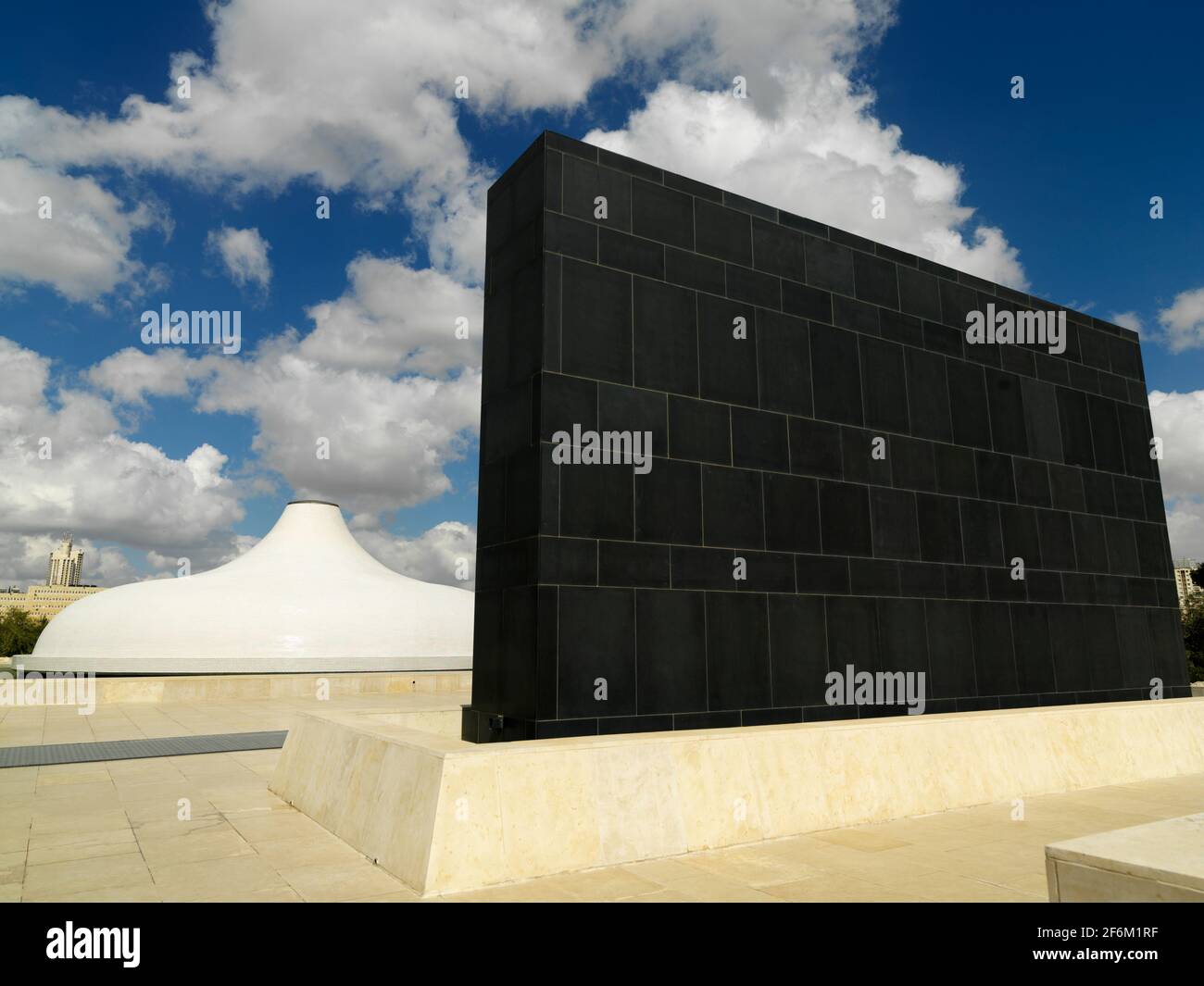 Israel, Jerusalem, Israel Museum, der Schrein des Buches, enthält die Schriftrollen vom Toten Meer Stockfoto