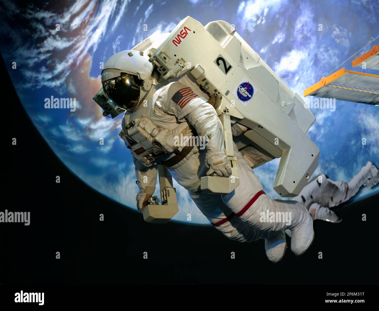 USA, Texas, Houston, NASA/Johnson Space Center, Space Center Houston, Astronaut im Weltraumdisplay Stockfoto
