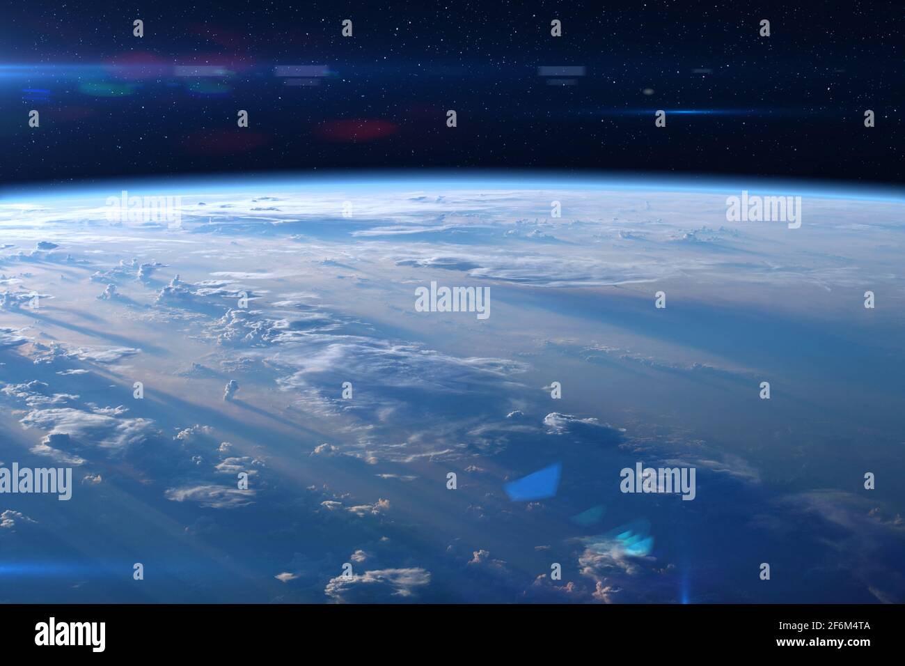 Blick auf den Planeten Erde aus dem All. Auf der Oberfläche des Planeten sind sichtbare Wolken. Elemente dieses Bildes, die von der NASA eingerichtet wurden. Stockfoto