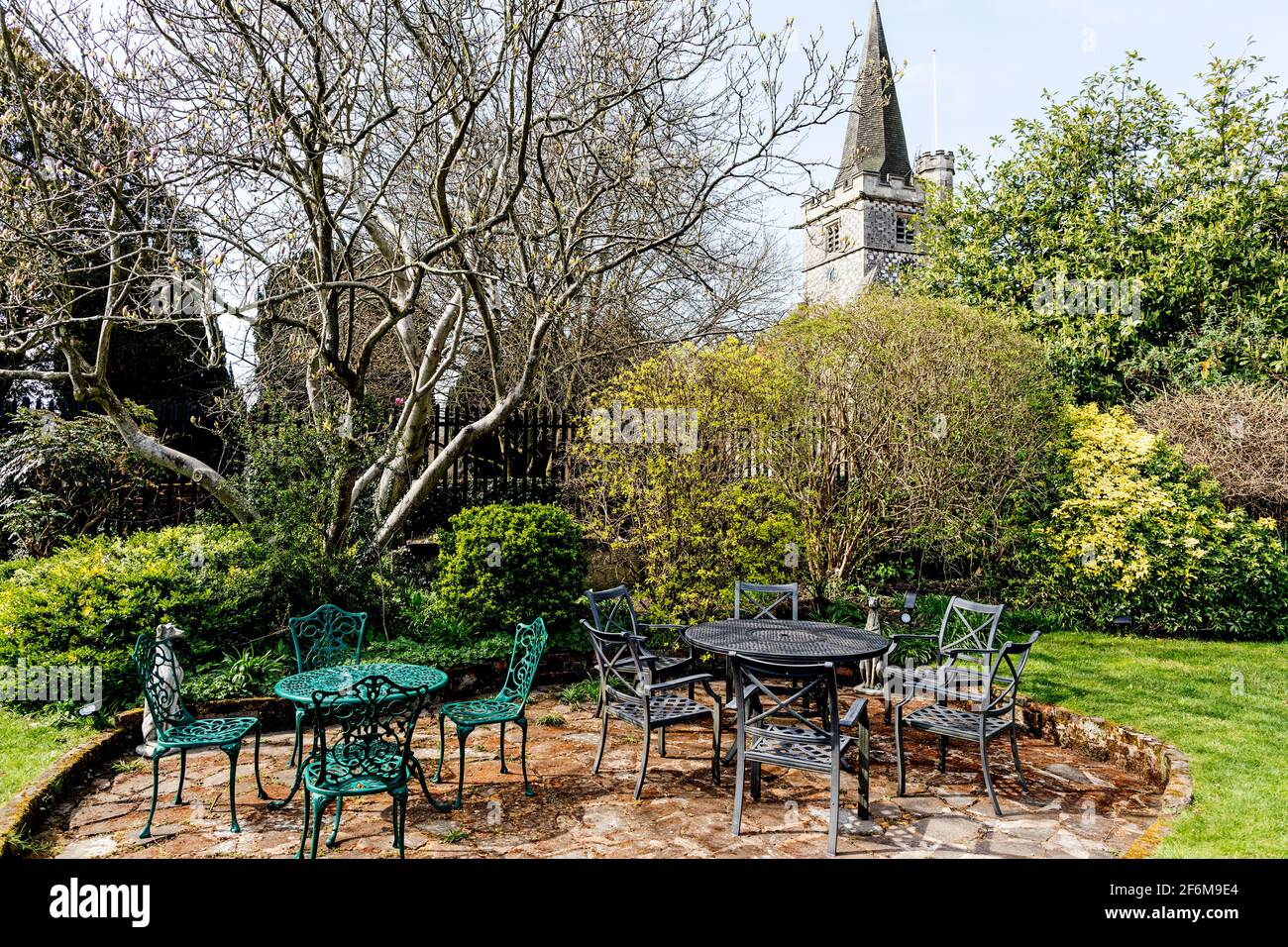 A Country Garden in Burnham Village Buckinghamshire, Großbritannien Stockfoto