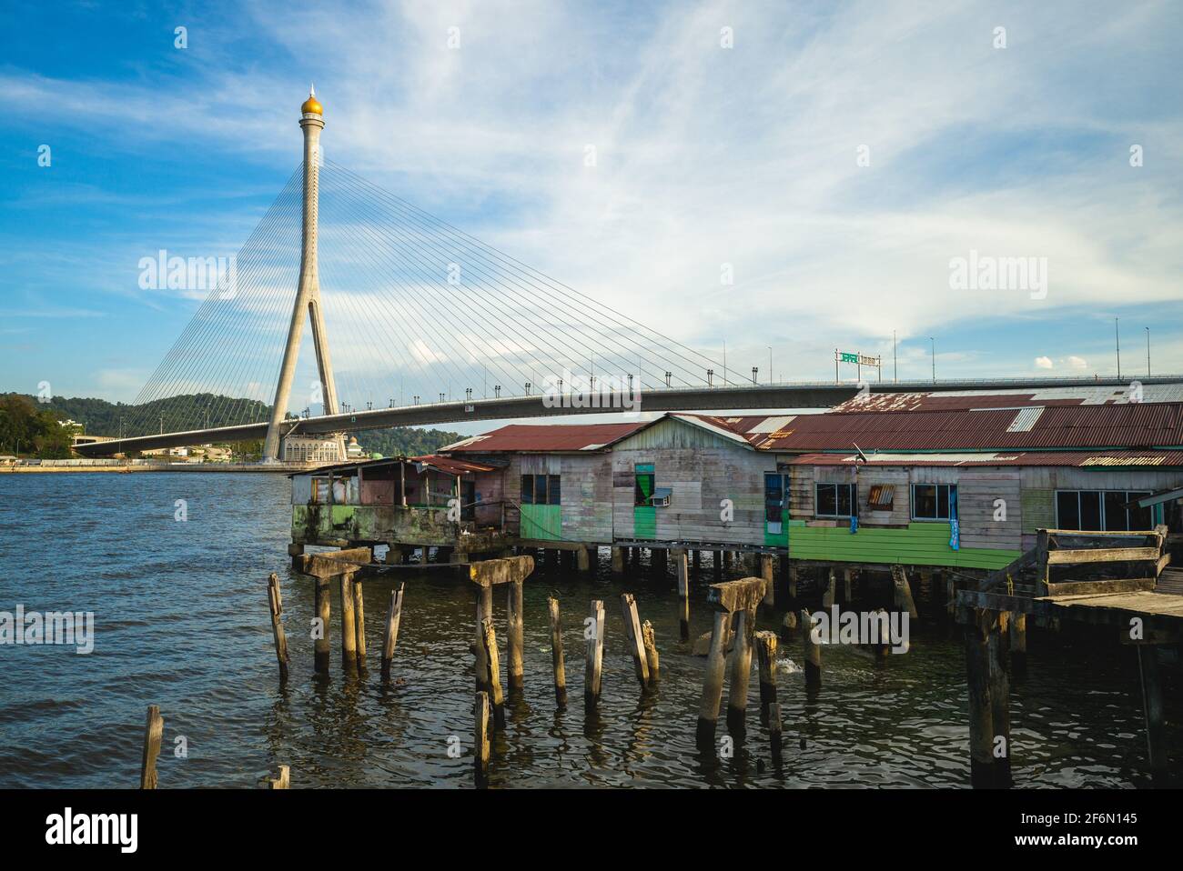 Sungai Kebun Bridge und Kampong Ayer in Bandar Seri Begawan, Brunei Stockfoto