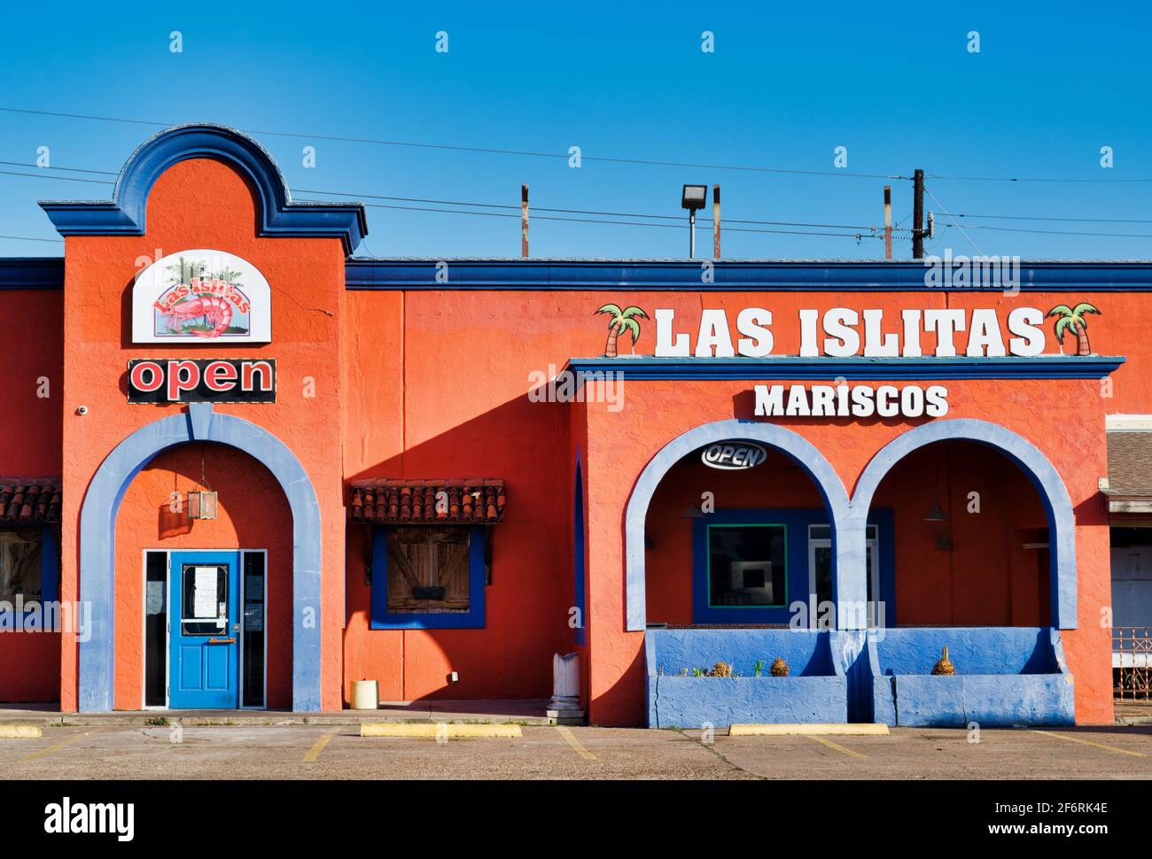 Houston, Texas USA 03-26-2021: Las Islitas Mexikanisches Fischrestaurant in Houston, TX. Authentische Gerichte aus der Nayarita-Region von Mexiko. Stockfoto