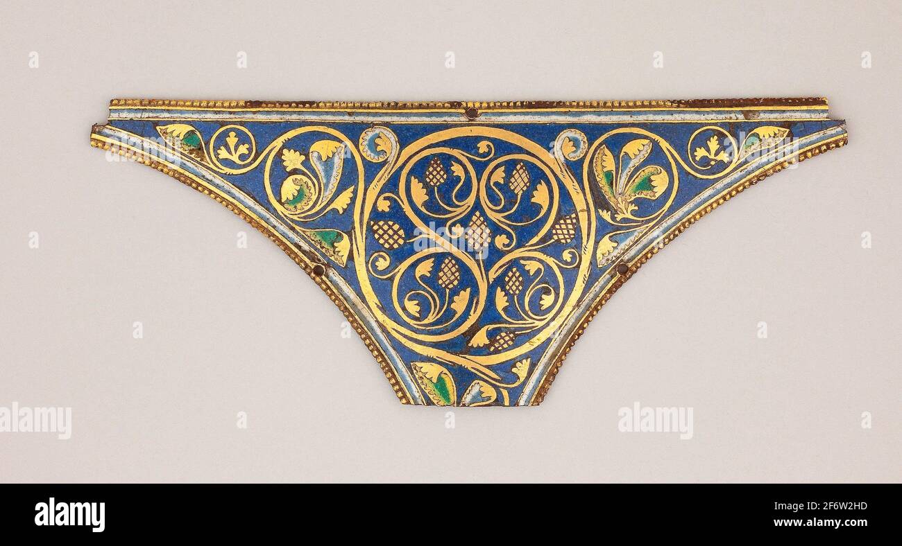 Spandrel für einen Reliquienschrein - 1170/1180 - Deutsch; Köln. Vergoldet Kupfer, champlev Emaille. 1165'1180. Stockfoto