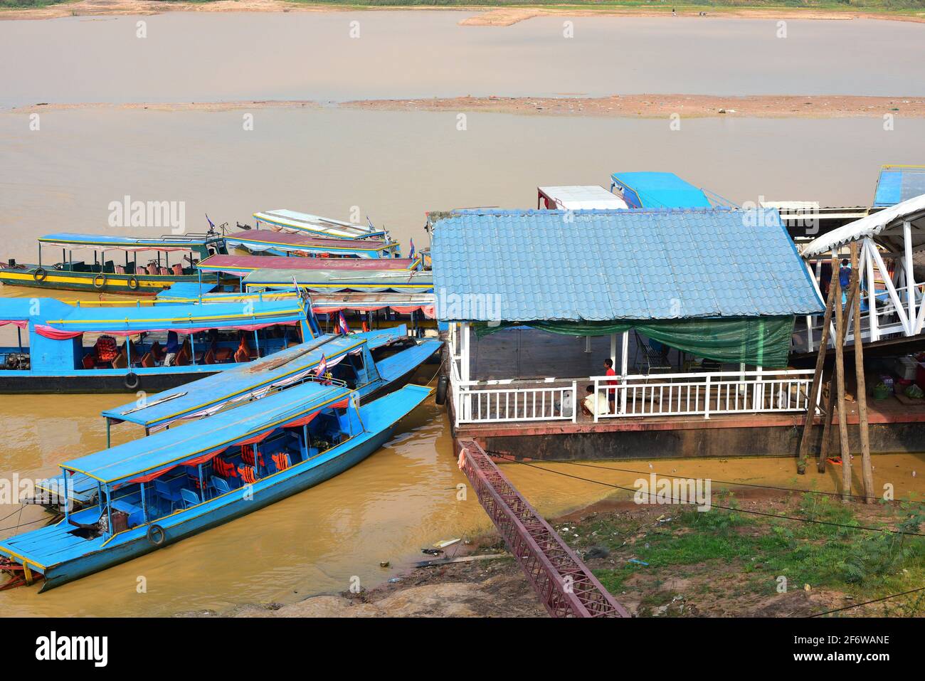 Vergnügen Motorboote Pier zu gehen, um nach Tonle SAP. Siem Reap, Kambodscha. Stockfoto