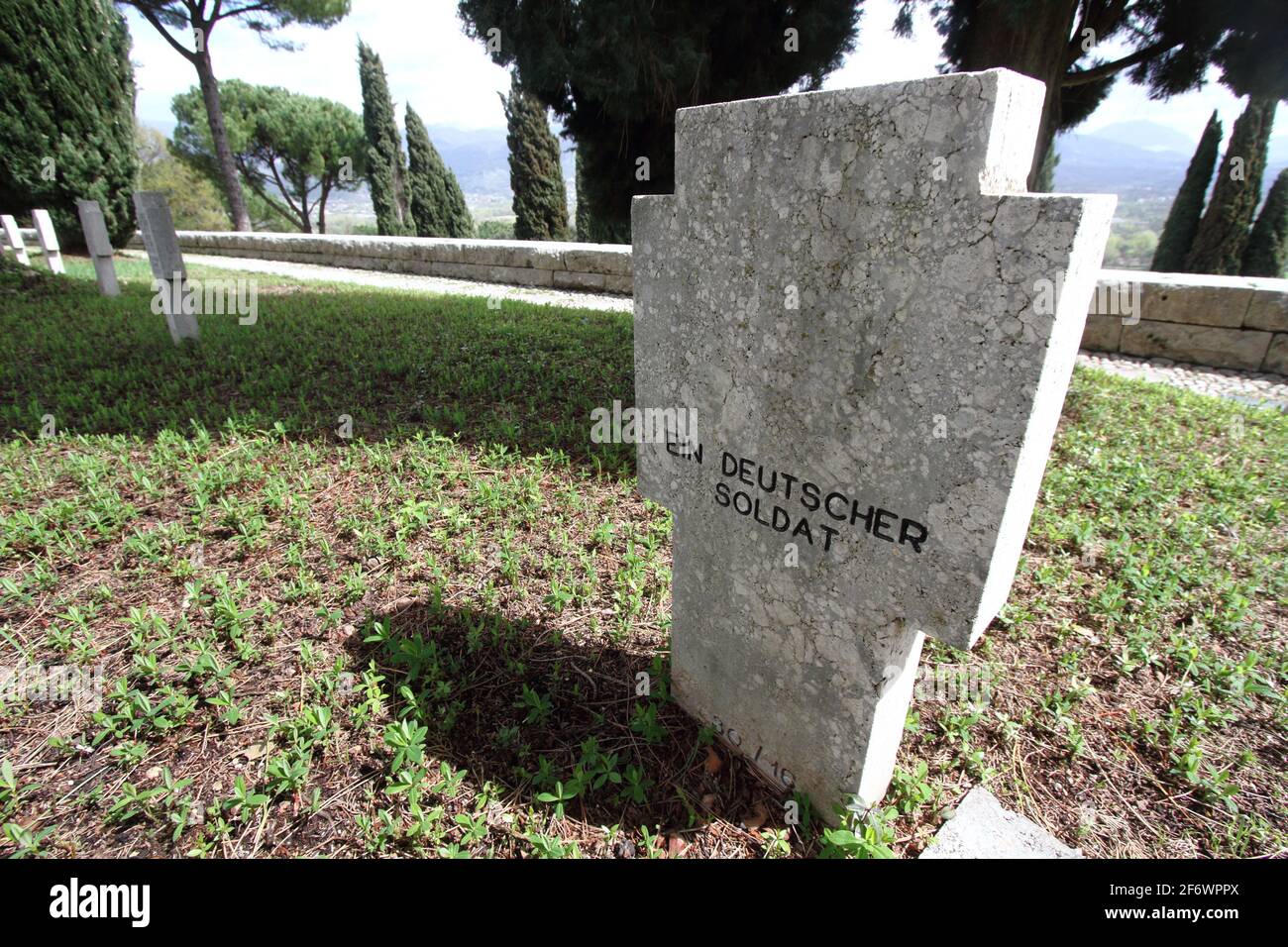 Cassino, Italien - 1. April 2013: Das germanische Militärheiligtum von Cassino (Deutsche Kriegsgräberstätte Cassino) Stockfoto