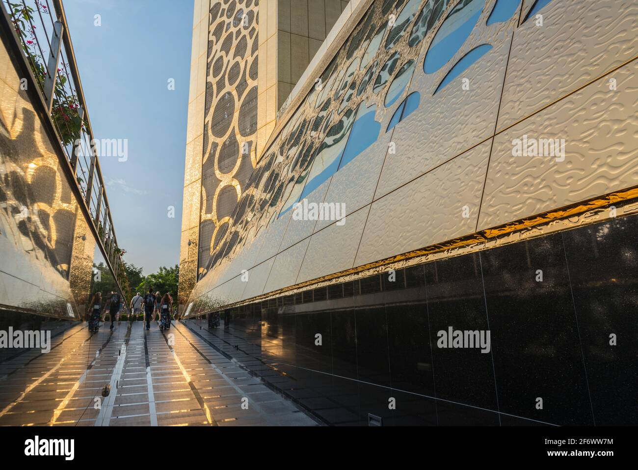 Das Dubai Rahmengebäude Stockfoto