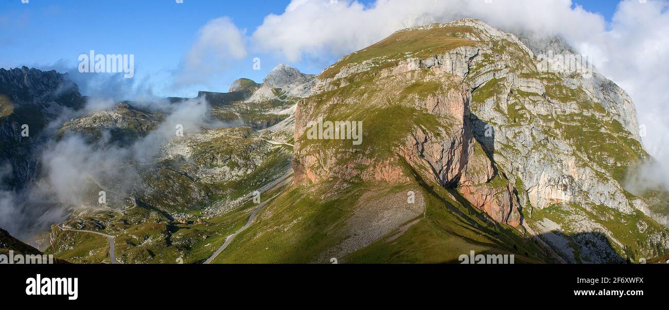 rdeča skala in den Julischen Alpen (Slowenien) Stockfoto
