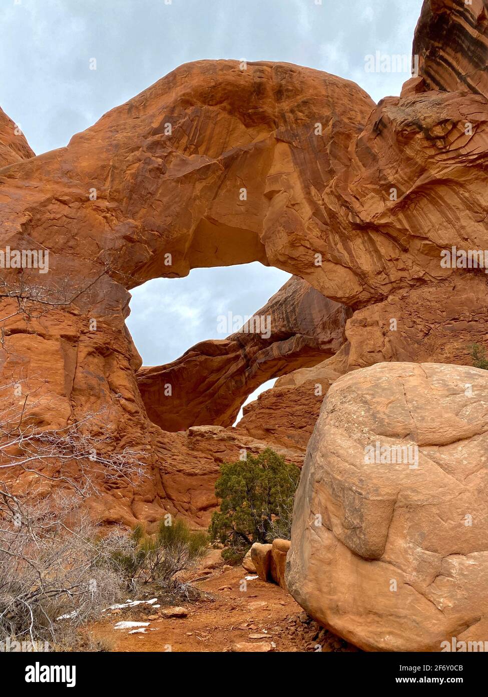 Double Arch im Arches National Park Stockfoto
